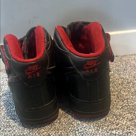 Vintage Black and Red Jordan High Top Sneakers - Picture 5 of 8